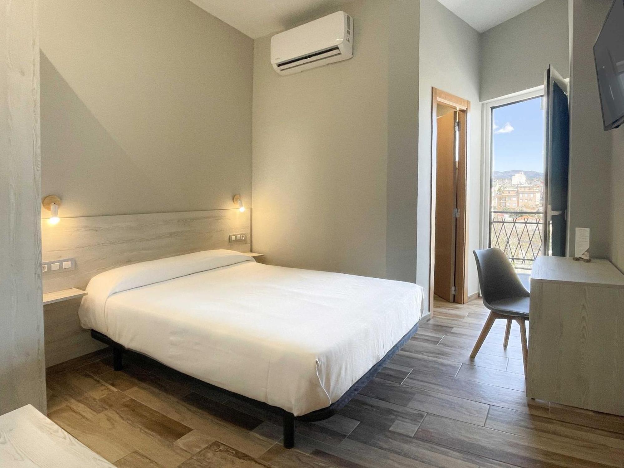 Te Mana Hotel Torreblanca Bagian luar foto