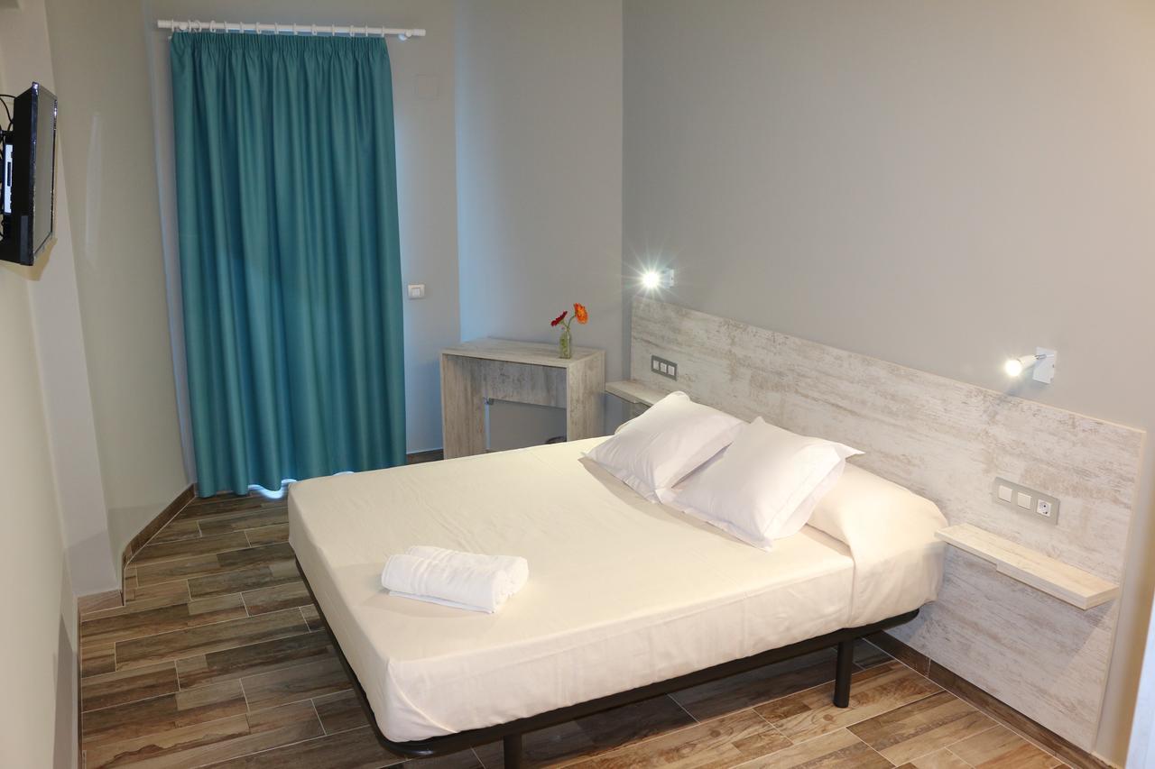 Te Mana Hotel Torreblanca Bagian luar foto