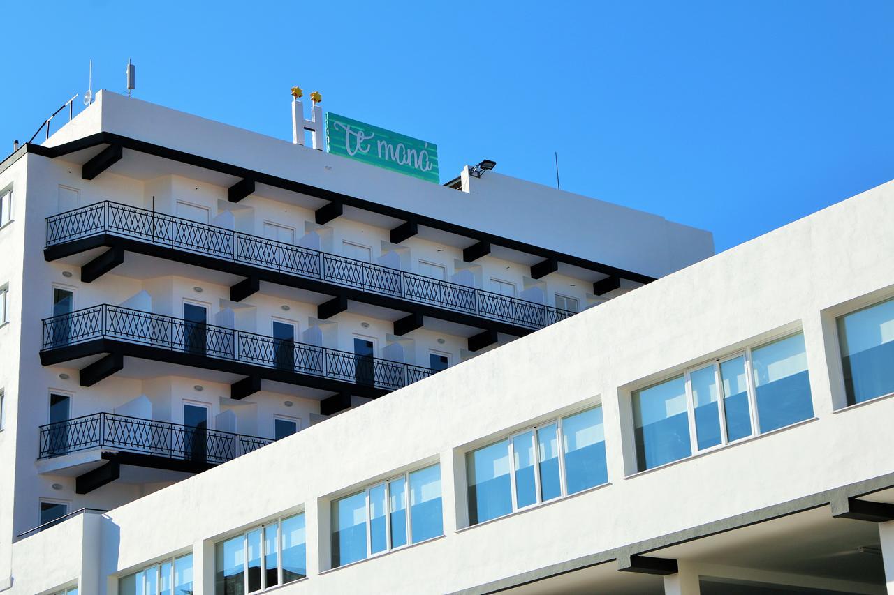 Te Mana Hotel Torreblanca Bagian luar foto